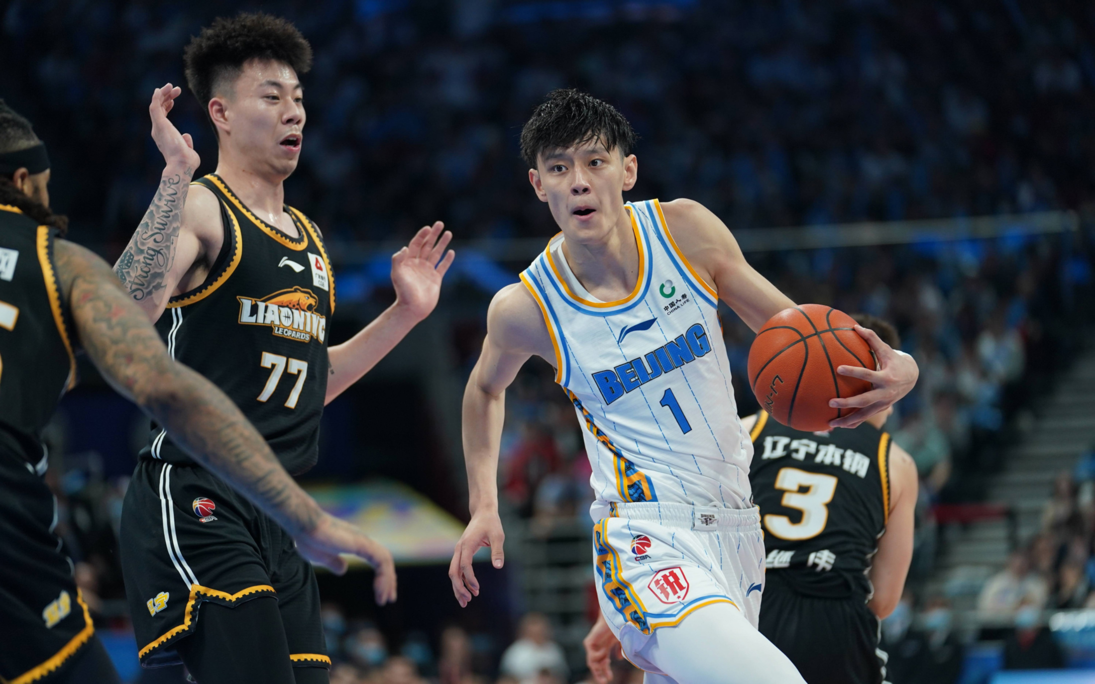 全站APP关于里程碑夜！北京国安遗憾出局；NBA季后赛今晚刷纪录；赛场秩序良好；阵容厚度经受考验的信息