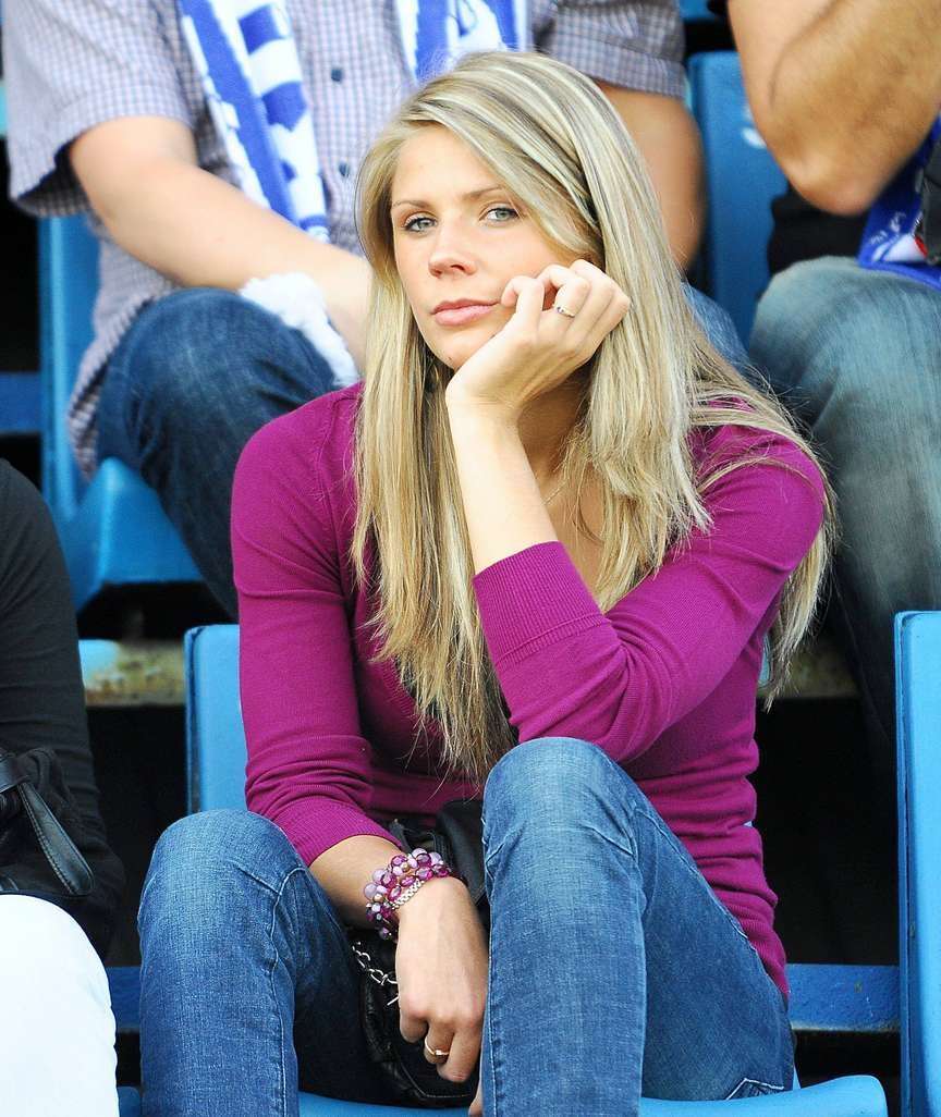 全站APP包含赛地聚焦——德甲今晨热度飙升,塞维利亚主帅复盘,更衣室稳定,心理建设被强调的词条